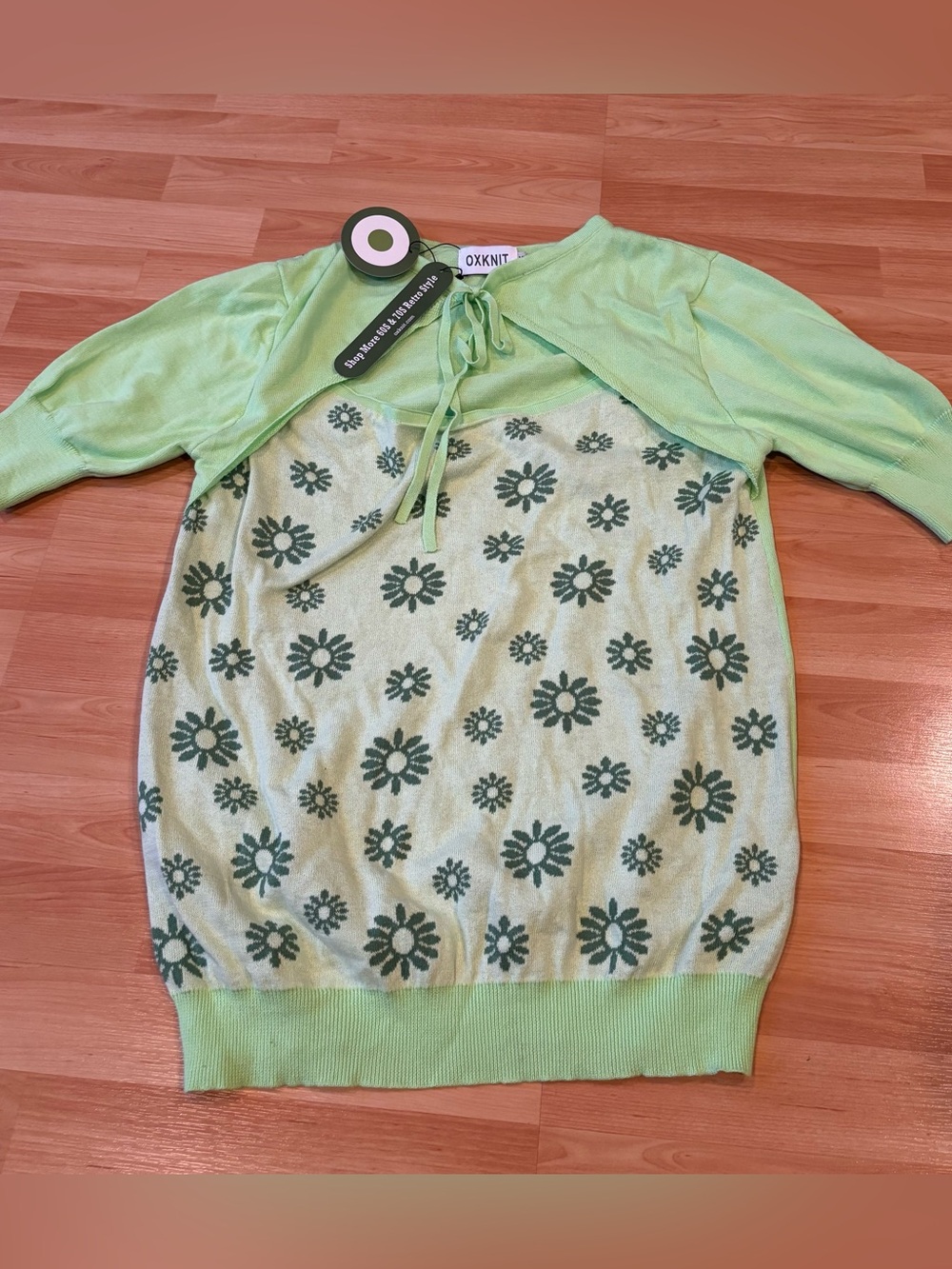 Oxknit Green Daisy Tie Front Short Sleeve Top